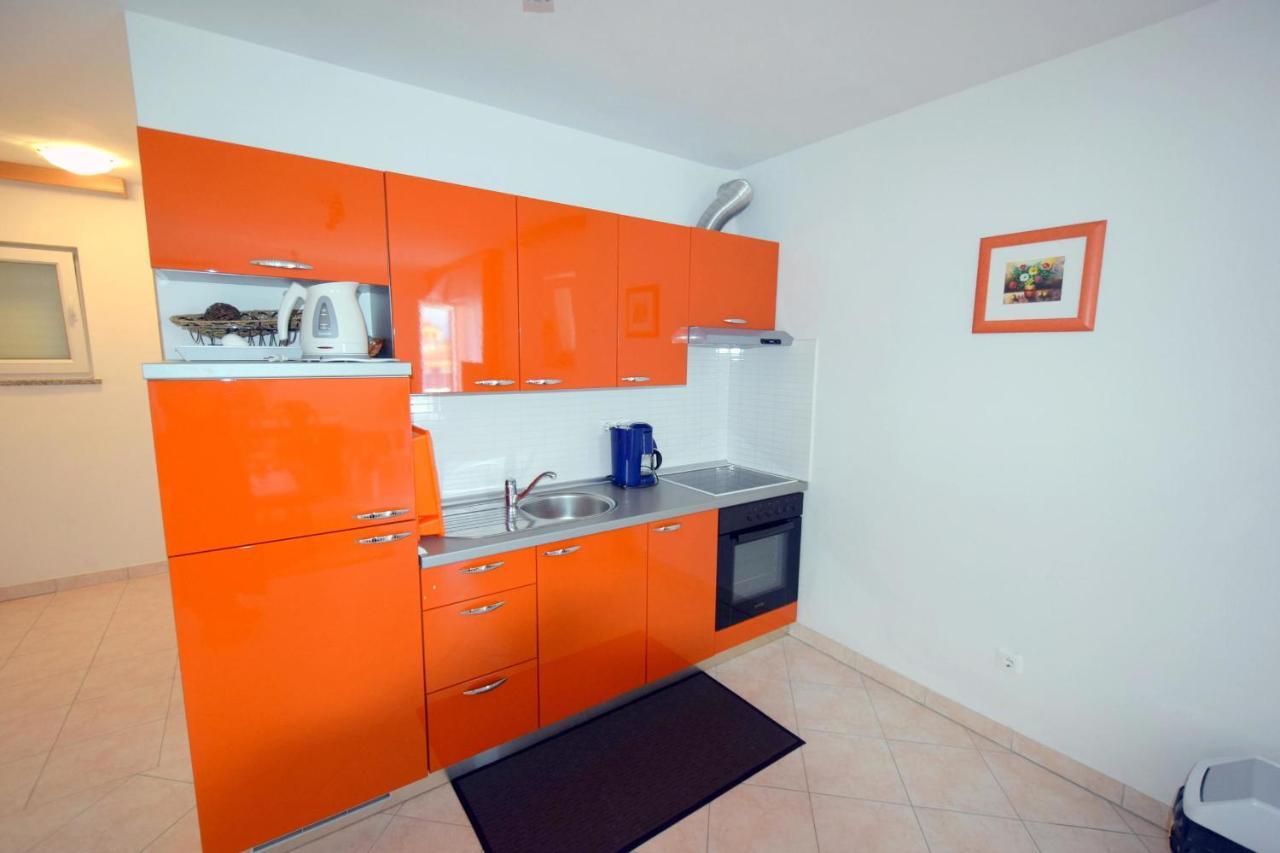 Apartments Gabrijel Malinska Luaran gambar