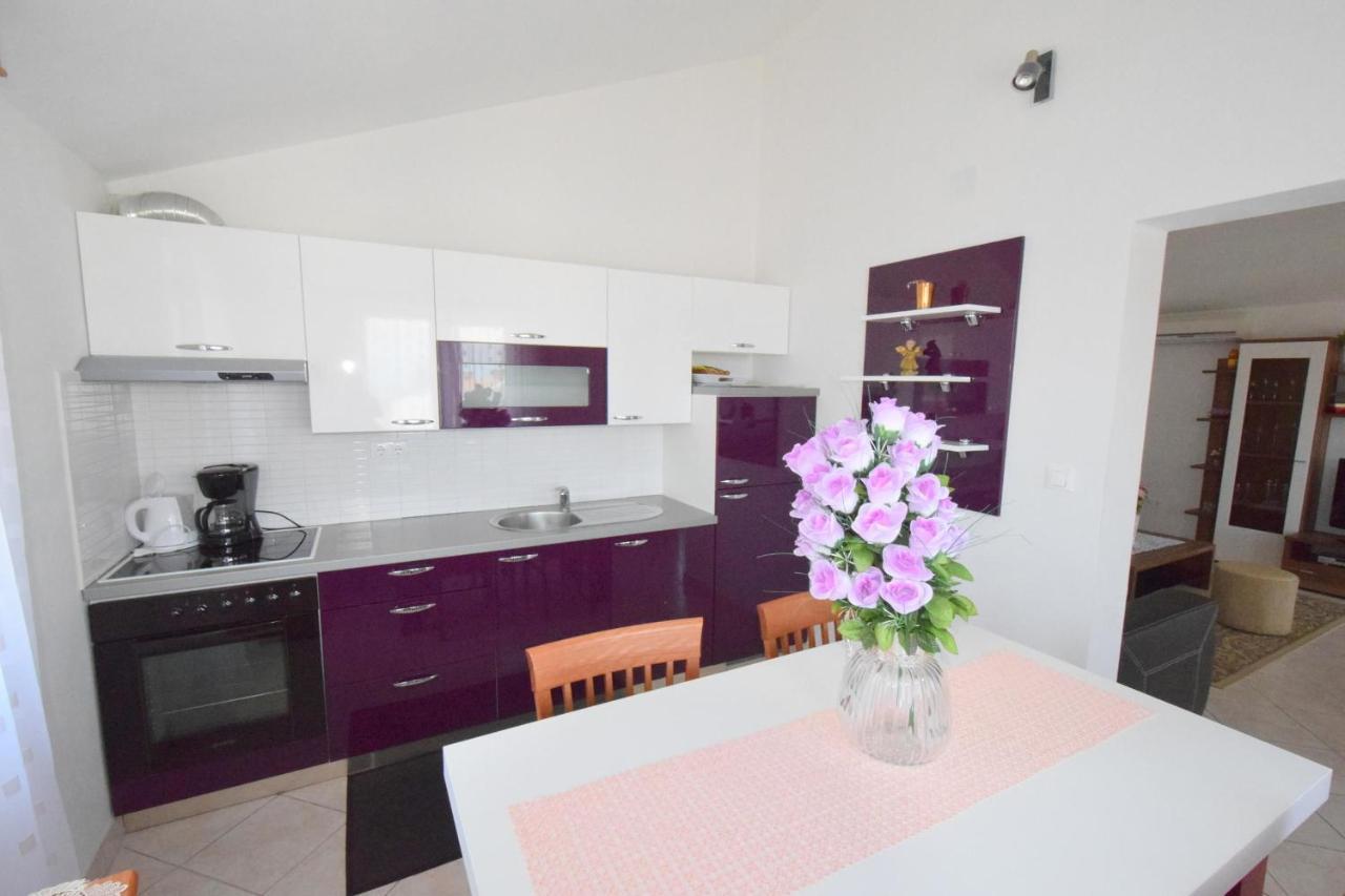 Apartments Gabrijel Malinska Luaran gambar