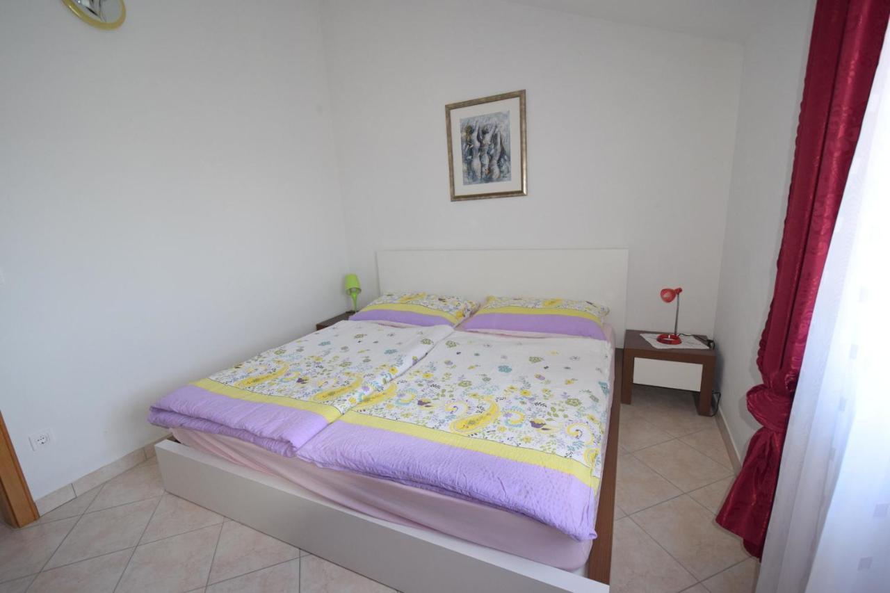 Apartments Gabrijel Malinska Luaran gambar