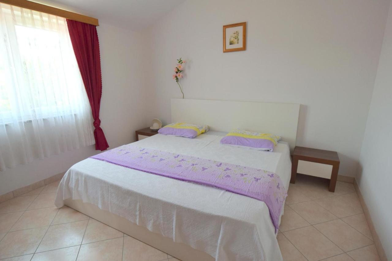 Apartments Gabrijel Malinska Luaran gambar